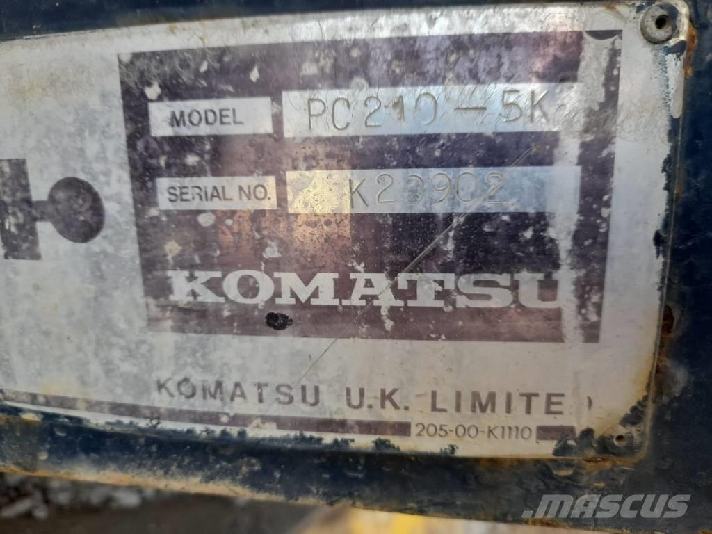 Komatsu PC 210-5 Roomikekskavaatorid