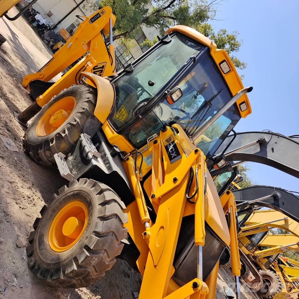 JCB 3 CX Ekskavaatorlaadurid
