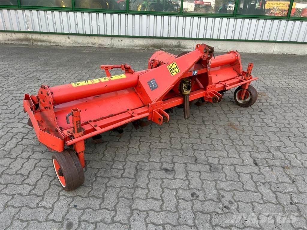 Kuhn EL 100N-255 Maaharimisseadmed