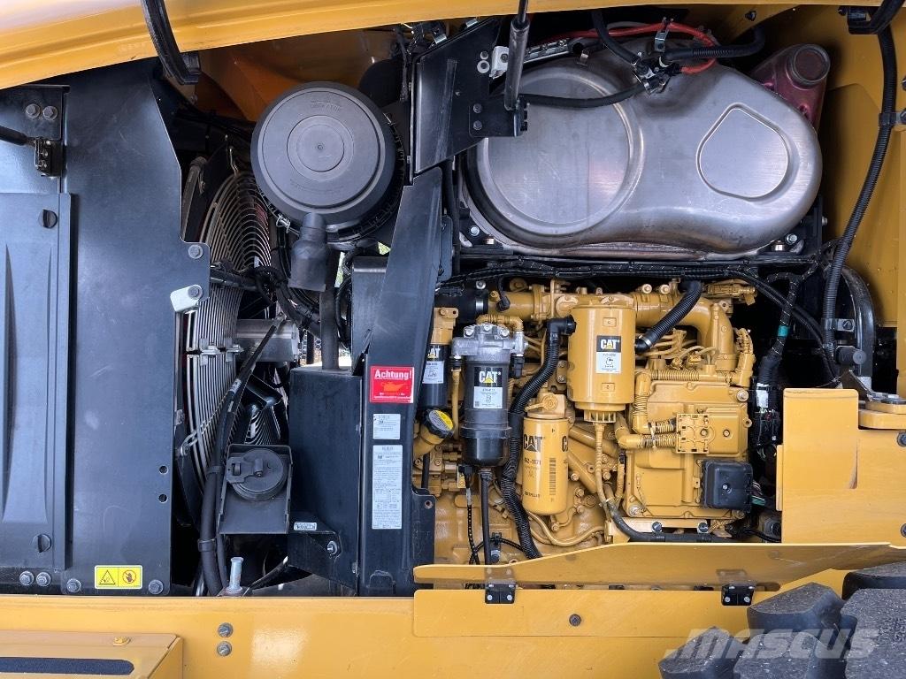 CAT 926M-19 6700Tim Rataslaadurid