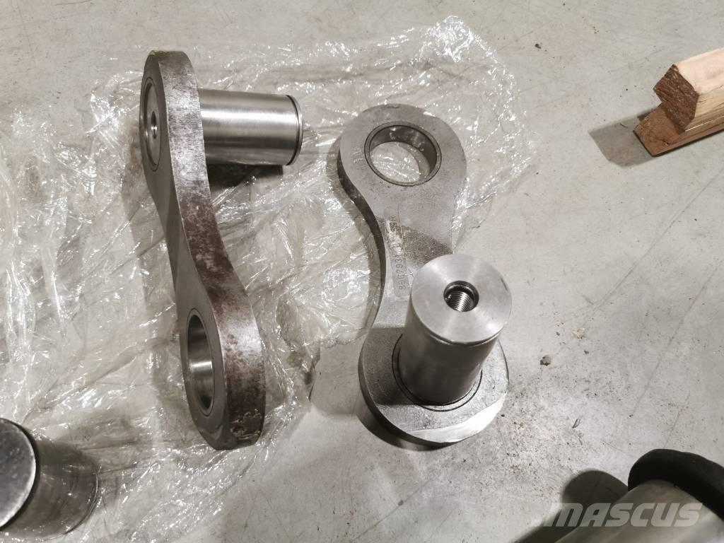 Liebherr SW48 Ekskavaatorikopad ja lisaseadmed