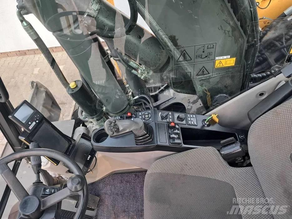 Volvo EW 160 E Ratasekskavaatorid