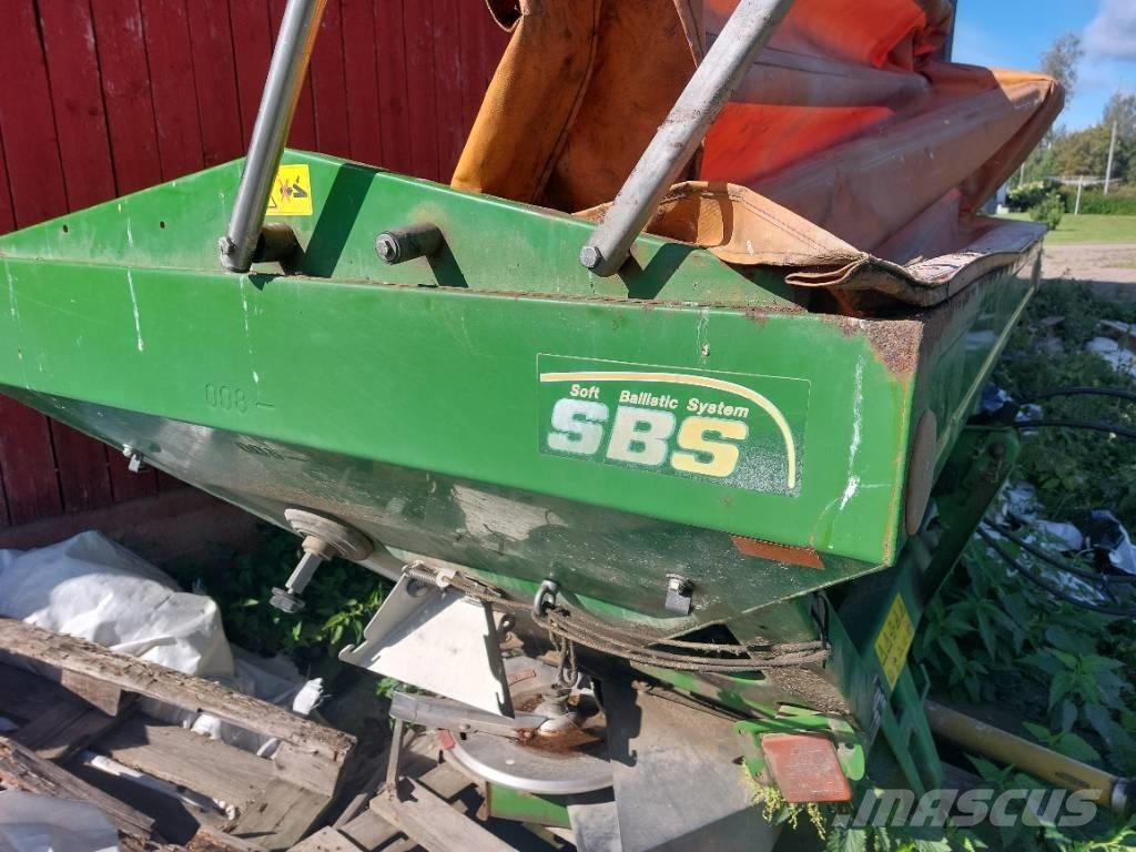 Amazone zam 1200 Mineraalväetise laoturid