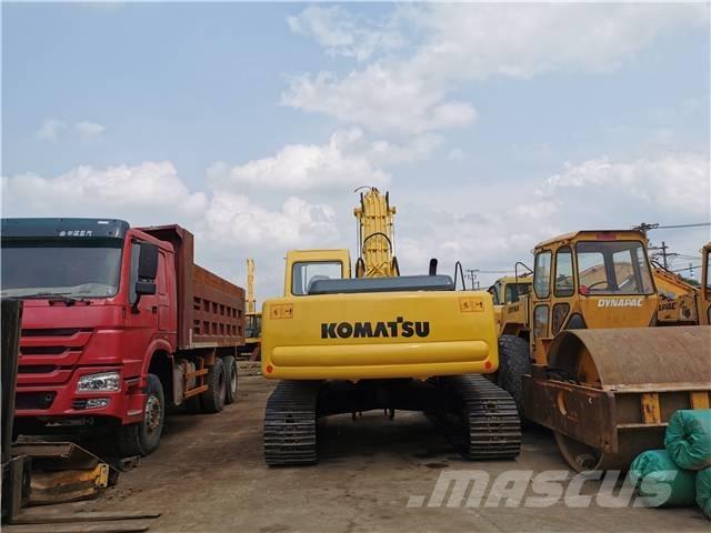 Komatsu PC 220-8 Roomikekskavaatorid