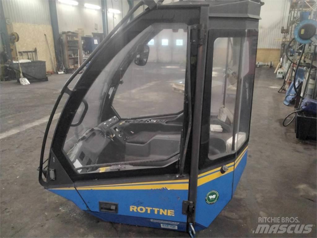 Rottne H20 Kabiinid