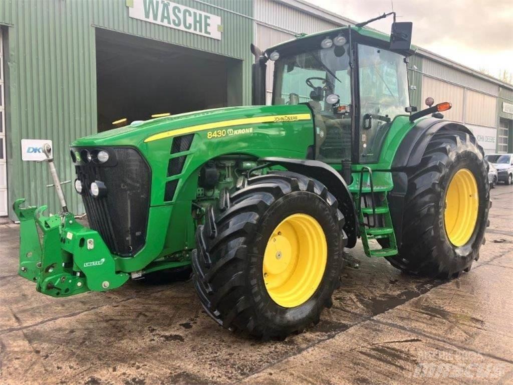 John Deere 8430 Traktorid