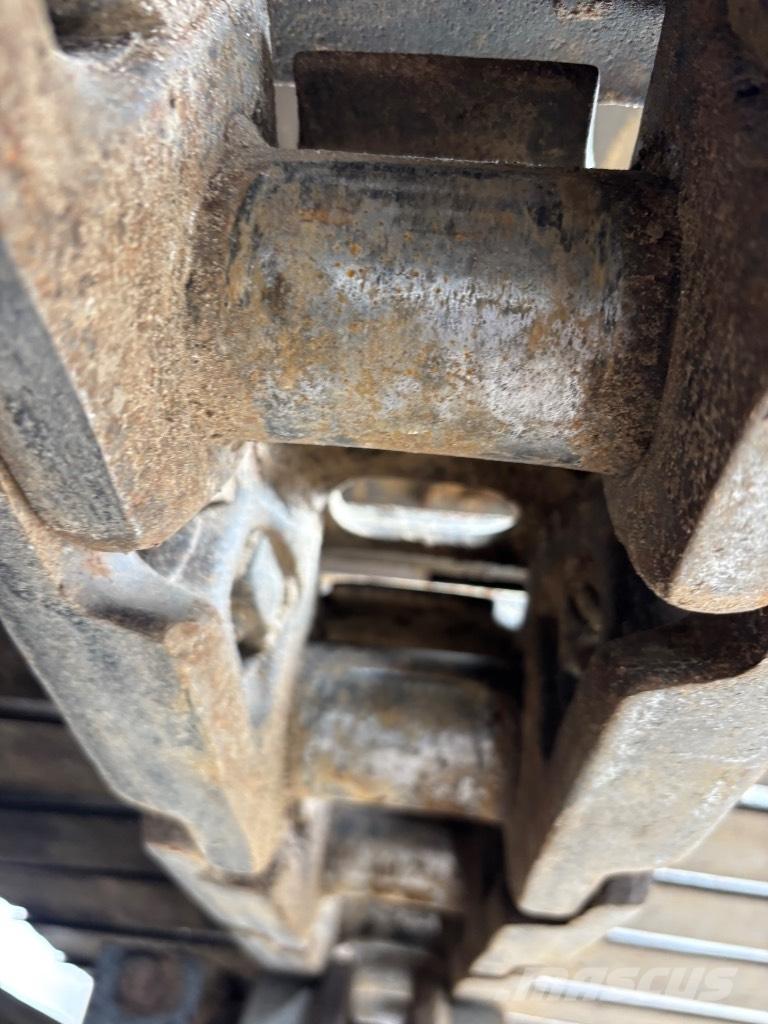 Volvo EC 210 B LC Roomikekskavaatorid