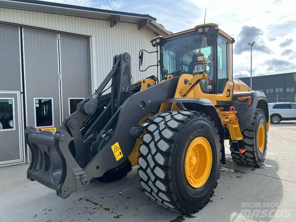Volvo L110H Rataslaadurid