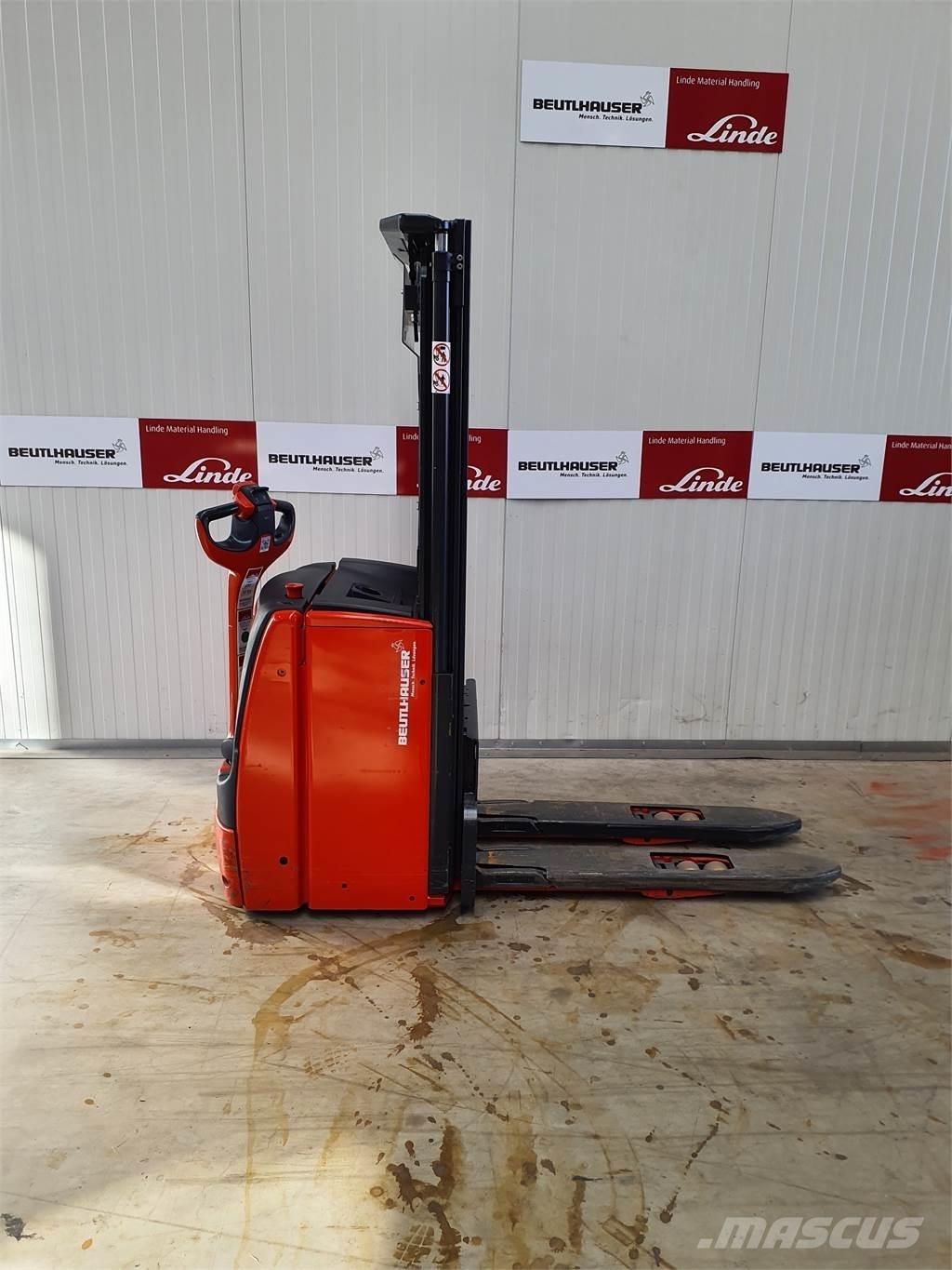 Linde L16i Järelkäidavad virnastajad