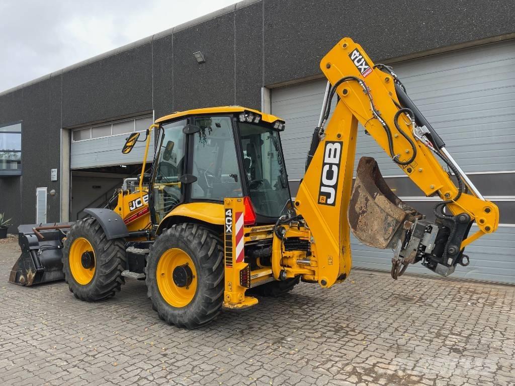 JCB 4CX Ekskavaatorlaadurid