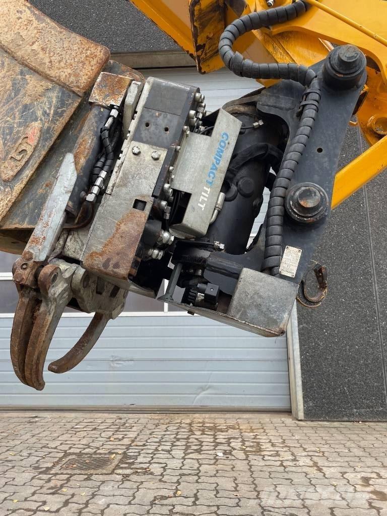 JCB 4CX Ekskavaatorlaadurid