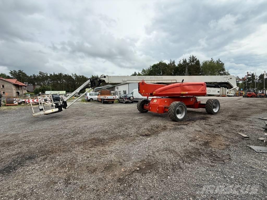 JLG 1250 AJP Iseliikuvad poomtõstukid