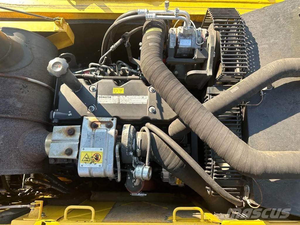 Komatsu PW160-8 Ratasekskavaatorid
