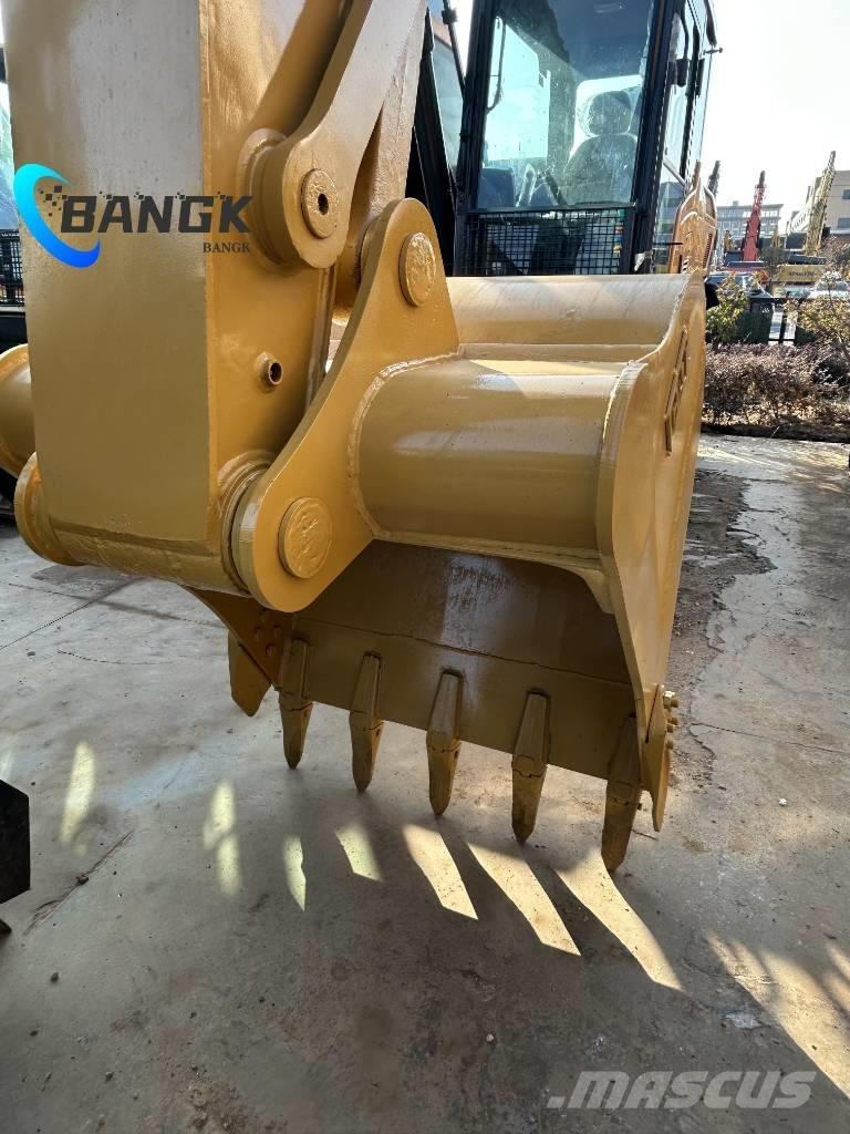 CAT 320 GC Roomikekskavaatorid