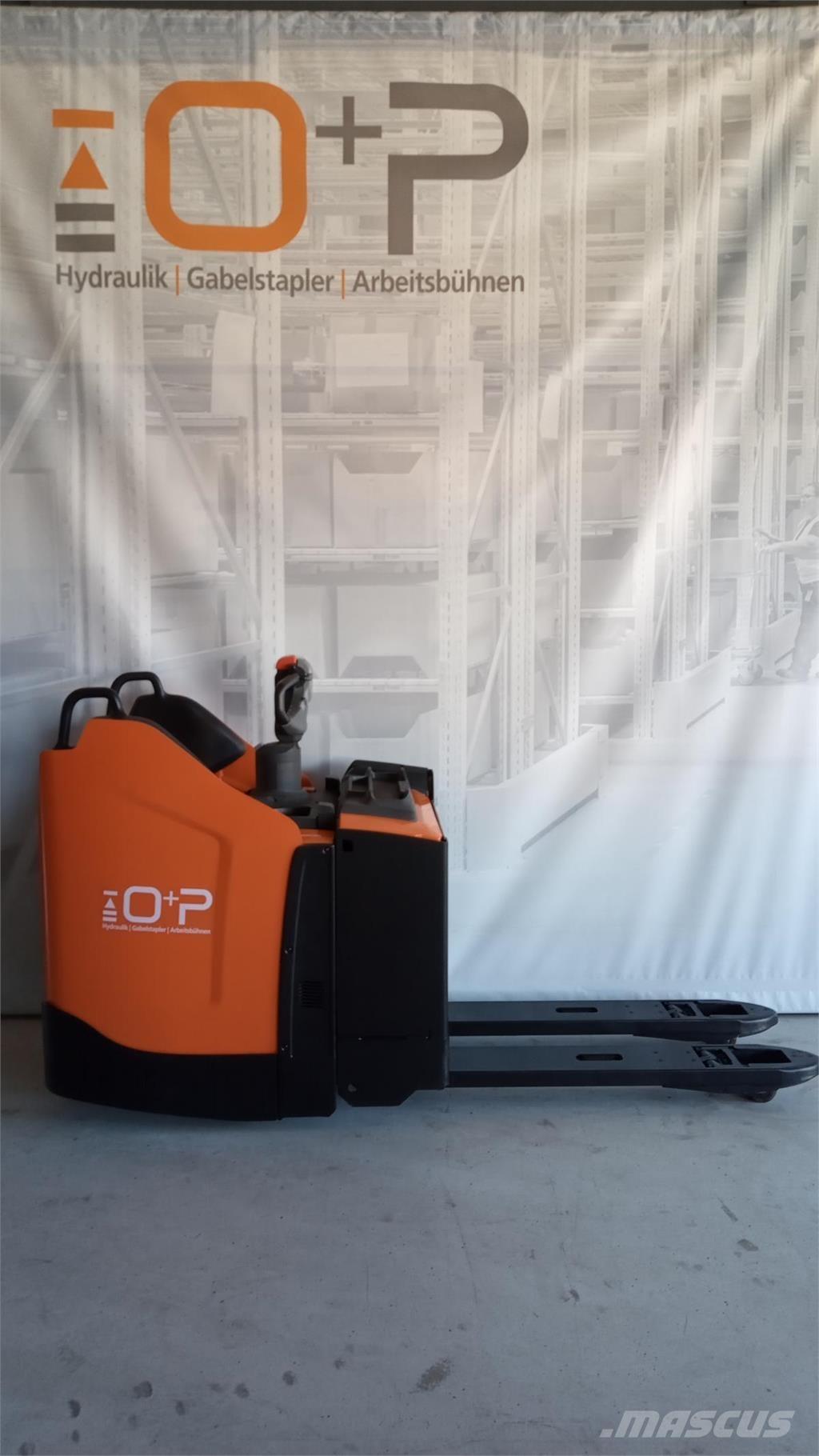 Toyota LPE 200 Järelkäidavad virnastajad