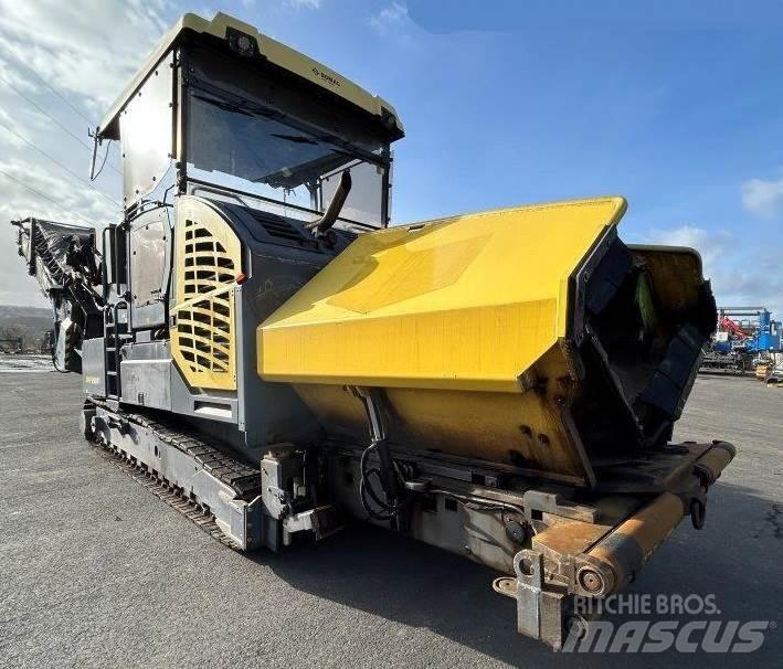 Bomag BMF 2500 S Asfaldilaoturid