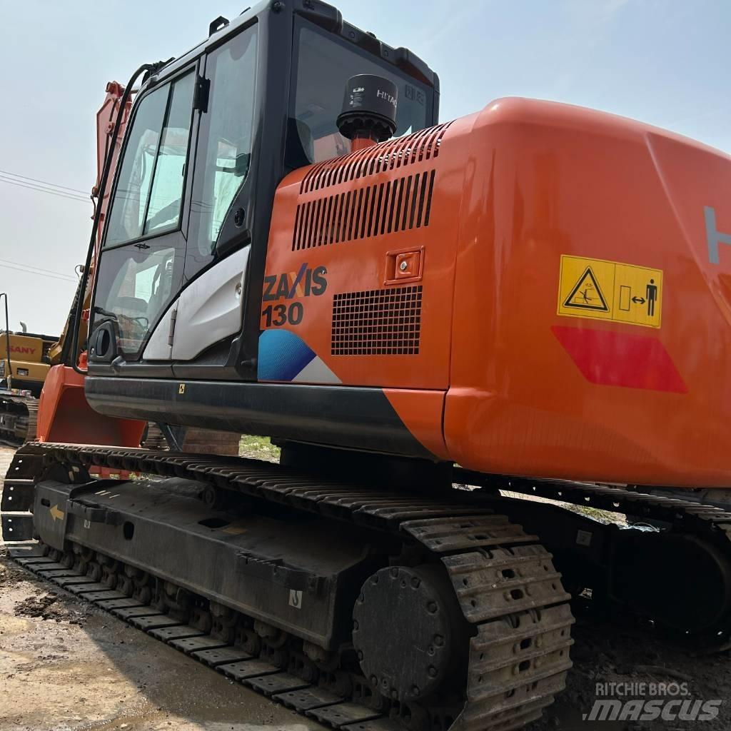 Hitachi 130 Roomikekskavaatorid