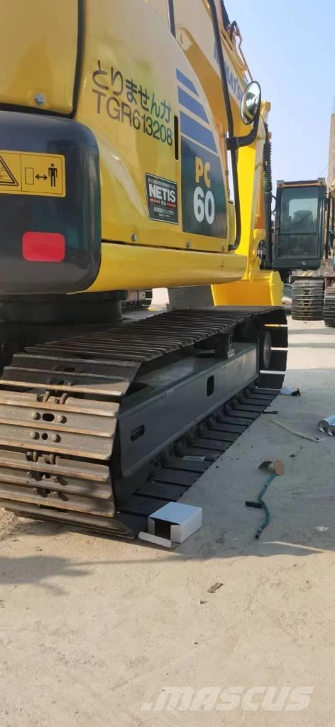 Komatsu PC 60-8 Roomikekskavaatorid