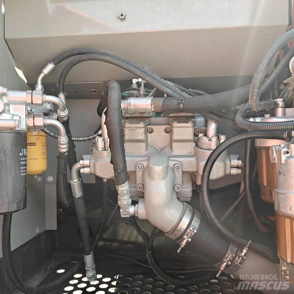 Hitachi 200-3 Roomikekskavaatorid