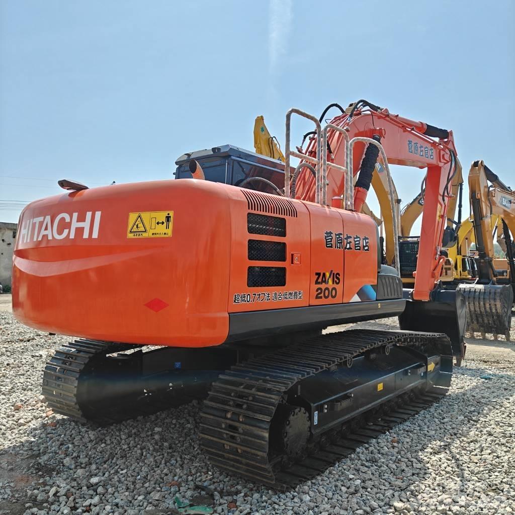 Hitachi 200-3 Roomikekskavaatorid