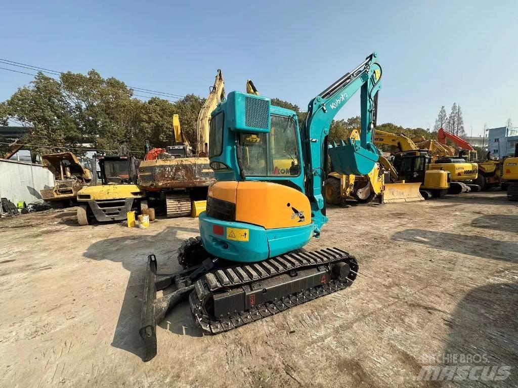 Kubota U 35 Roomikekskavaatorid