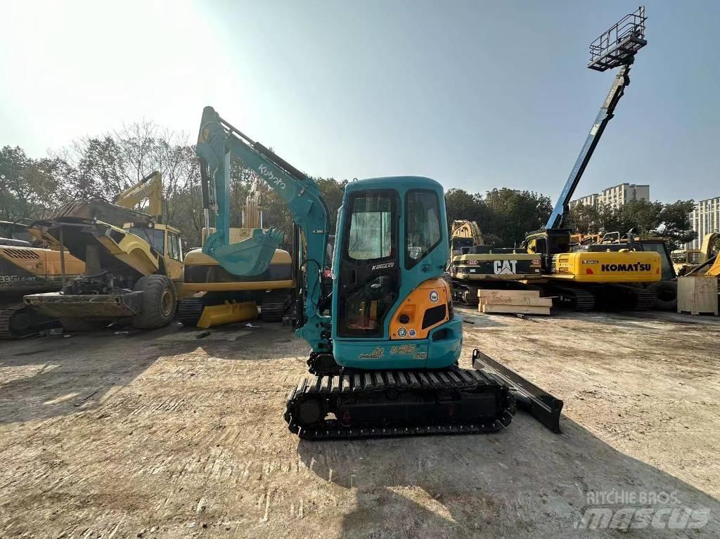 Kubota U 35 Roomikekskavaatorid