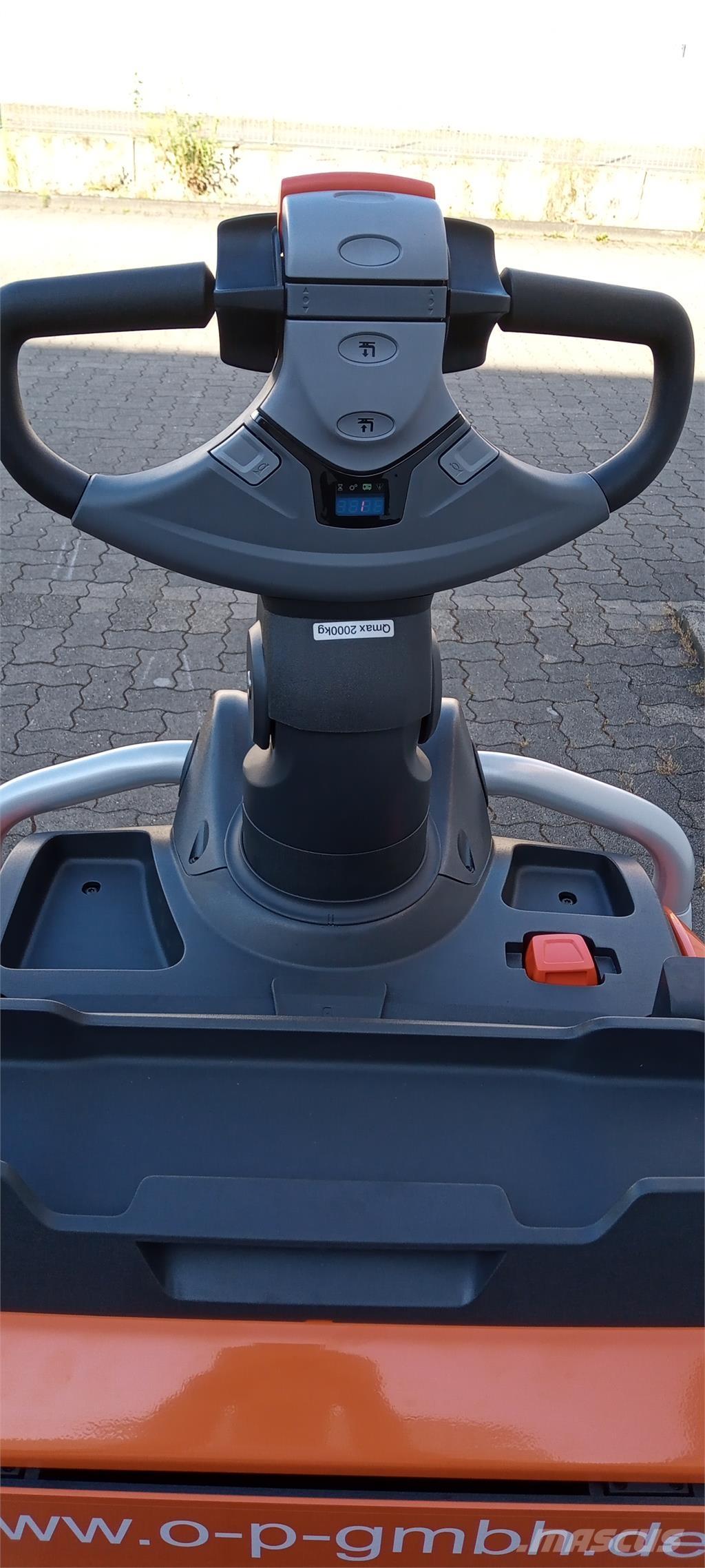 Toyota LPE200 Järelkäidavad virnastajad