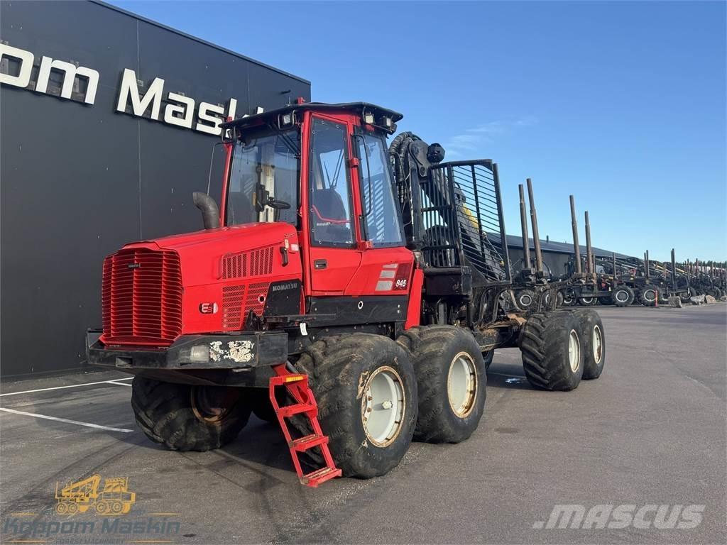 Komatsu 845 Forwarderid