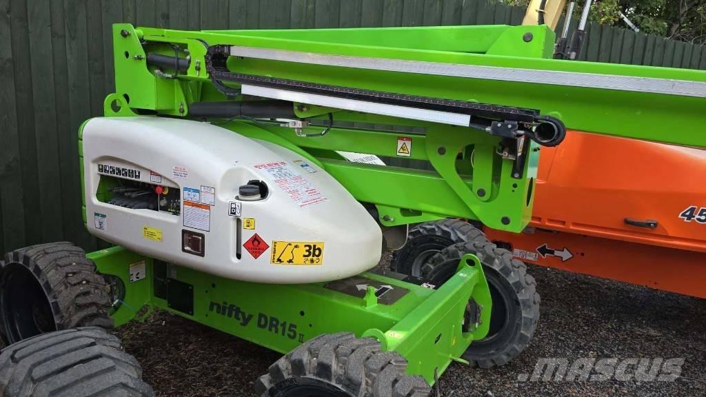 Niftylift HR 15 D Iseliikuvad poomtõstukid