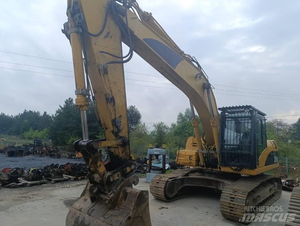 CAT 324 D Roomikekskavaatorid