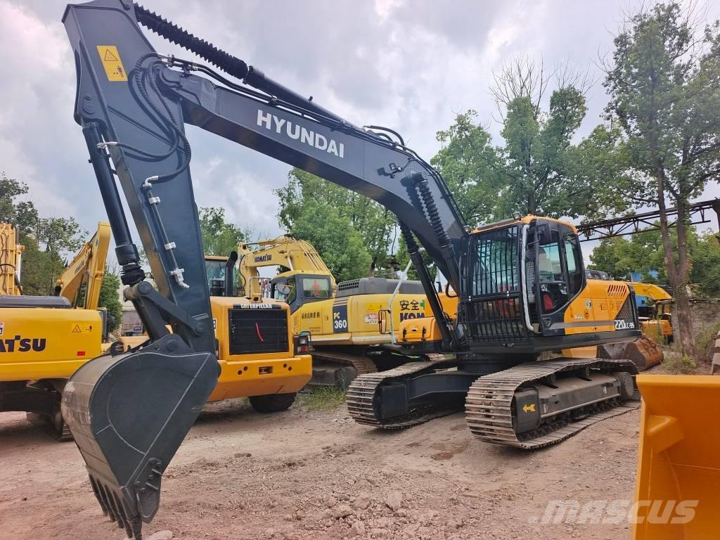 Hyundai 220 LC-9 Roomikekskavaatorid