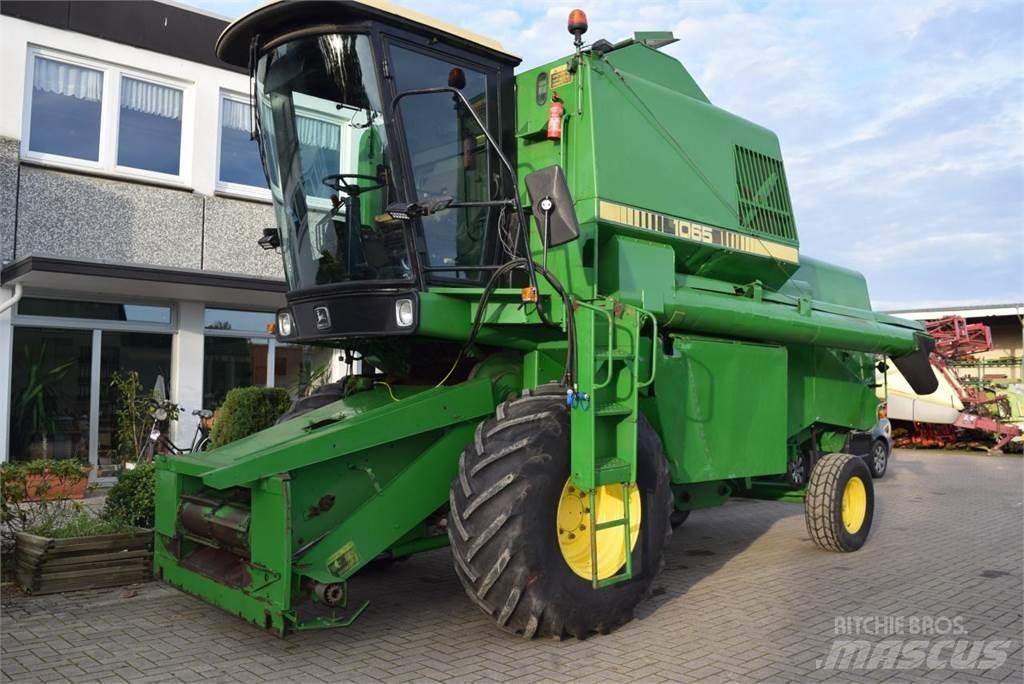 John Deere 1065 Teraviljakombainid