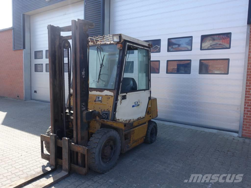 TCM FD 25 Z2 Diiseltõstukid