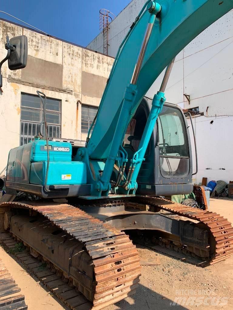 Kobelco SK 210 LC-8 Roomikekskavaatorid