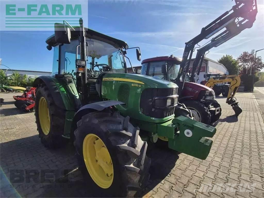 John Deere 5070 m Traktorid
