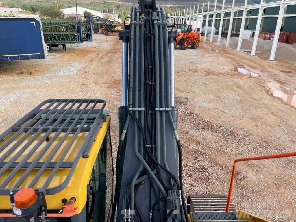 Volvo EC 300 EL Roomikekskavaatorid