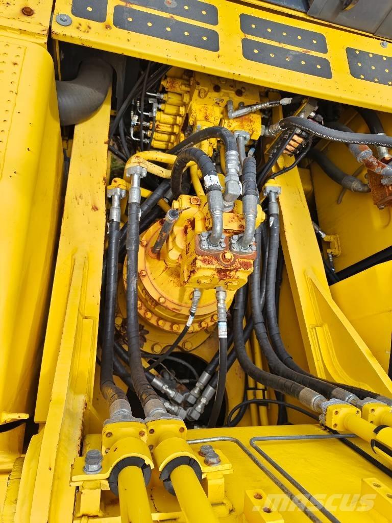 Komatsu PC 450-8R Roomikekskavaatorid
