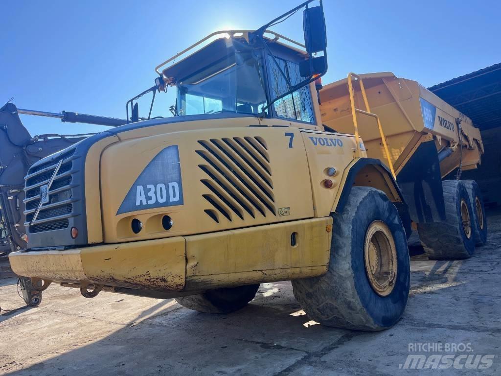Volvo A 30 D Liigendraamiga pinnaseveokid