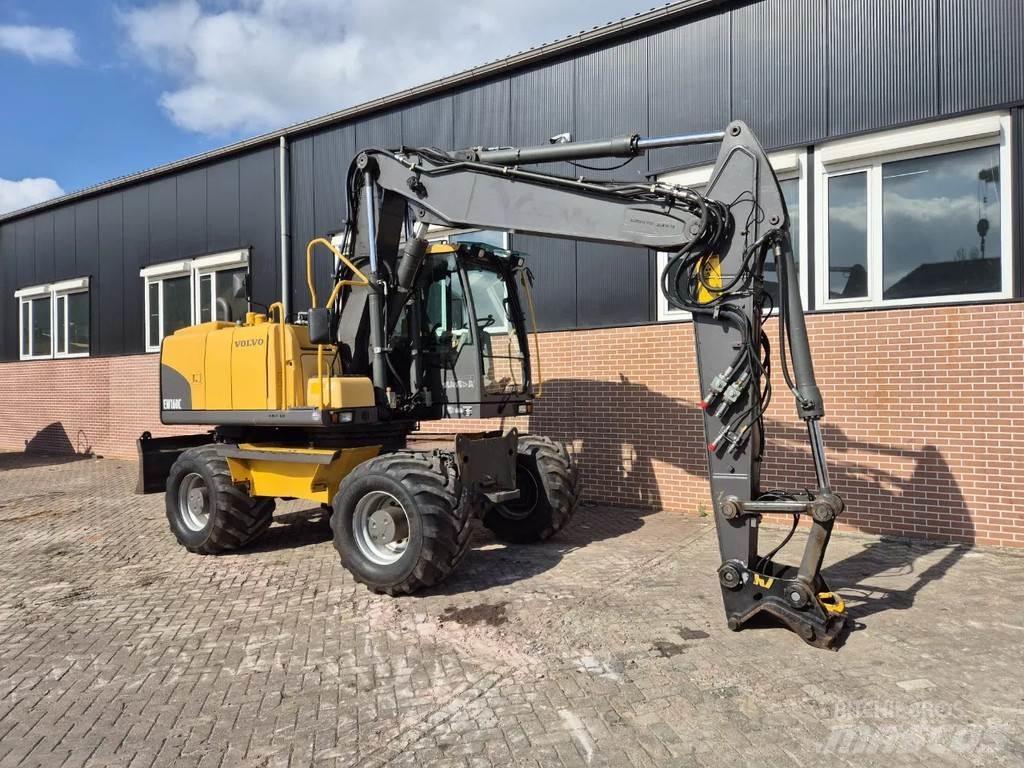 Volvo EW160C Ratasekskavaatorid