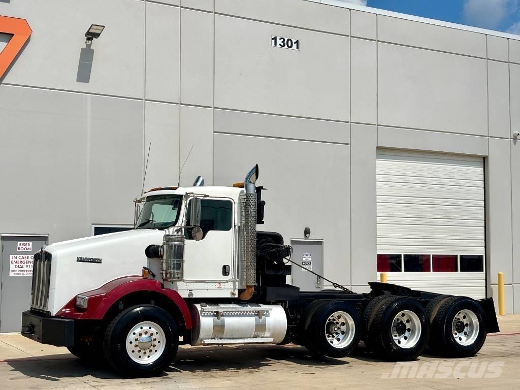 Kenworth T 800 Puksiirid