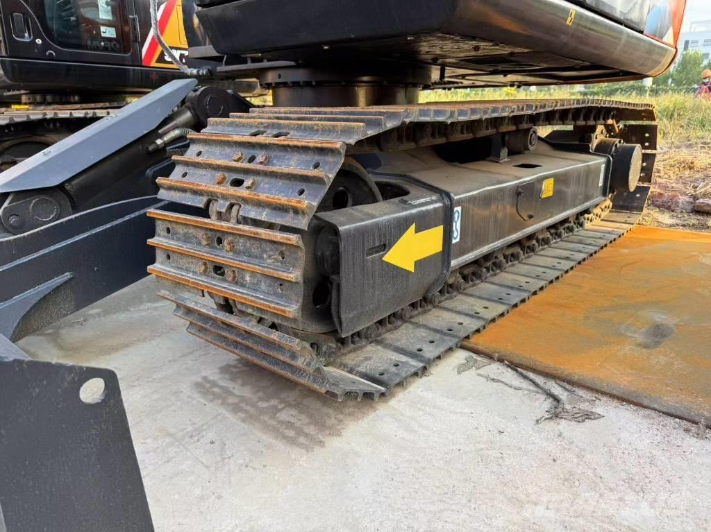 Hitachi 70 Roomikekskavaatorid