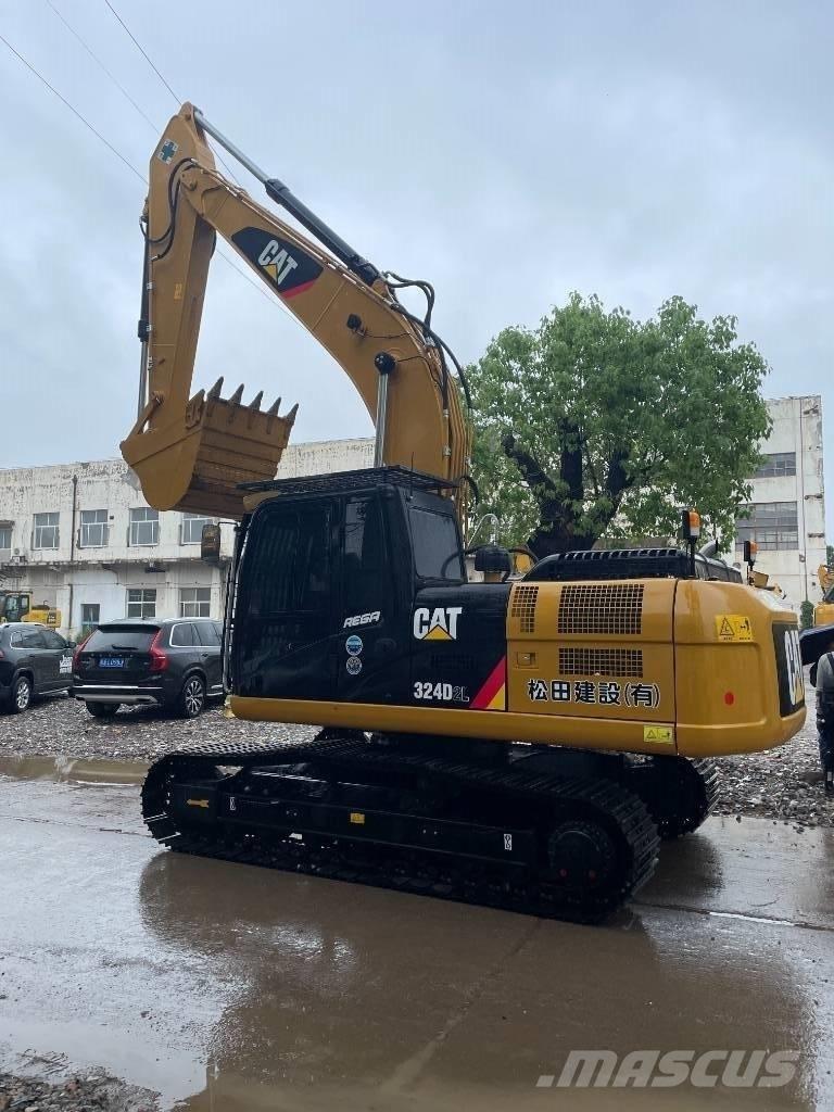 CAT 324 D Väikeekskavaatorid 7t-12t