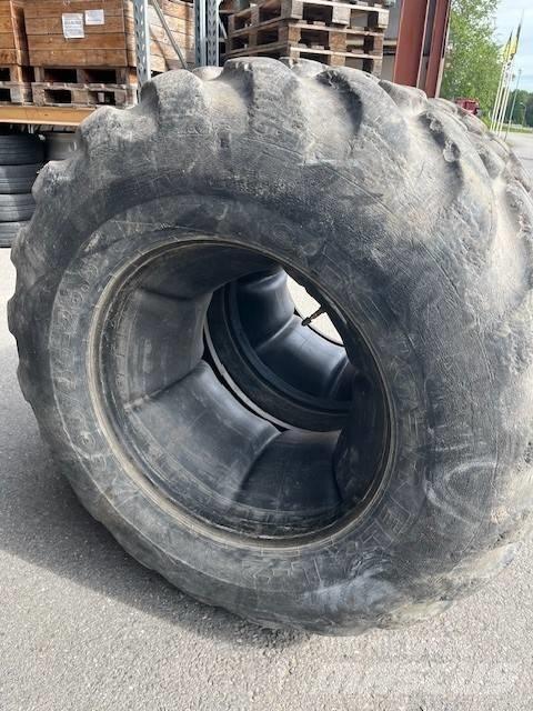 Nokian 600/55-26.5 Rehvid, rattad ja veljed