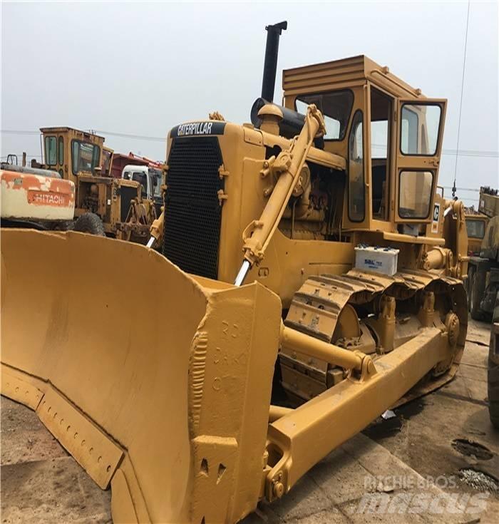 CAT D 8 K Buldooserid