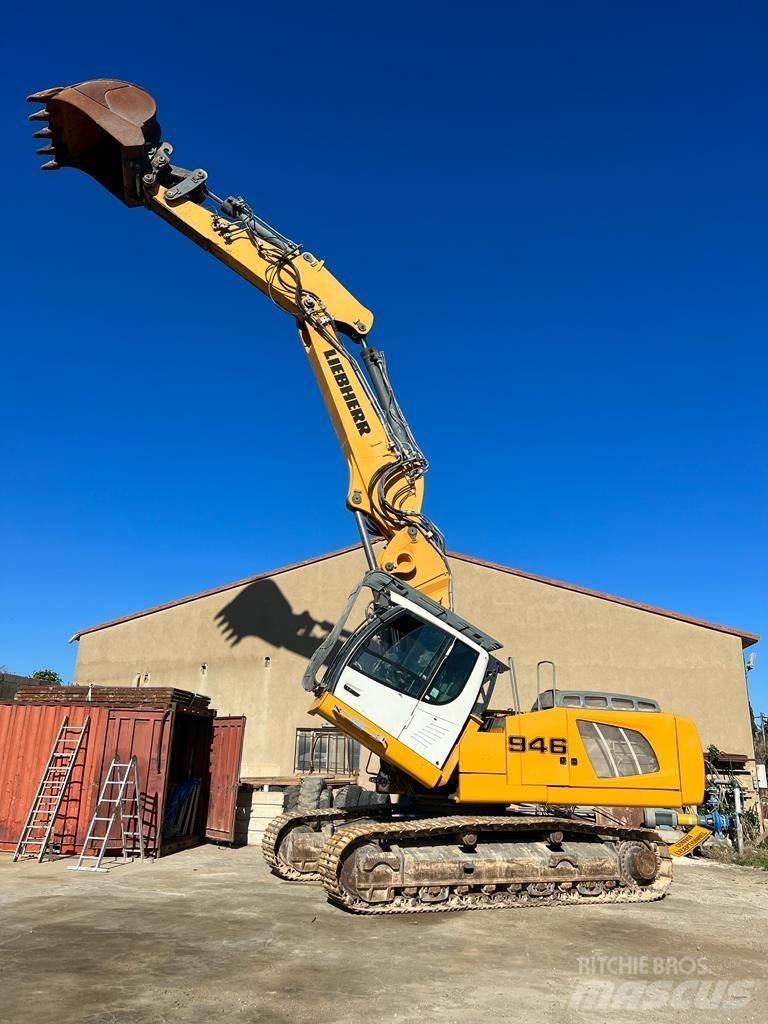 Liebherr R 946 LC Roomikekskavaatorid