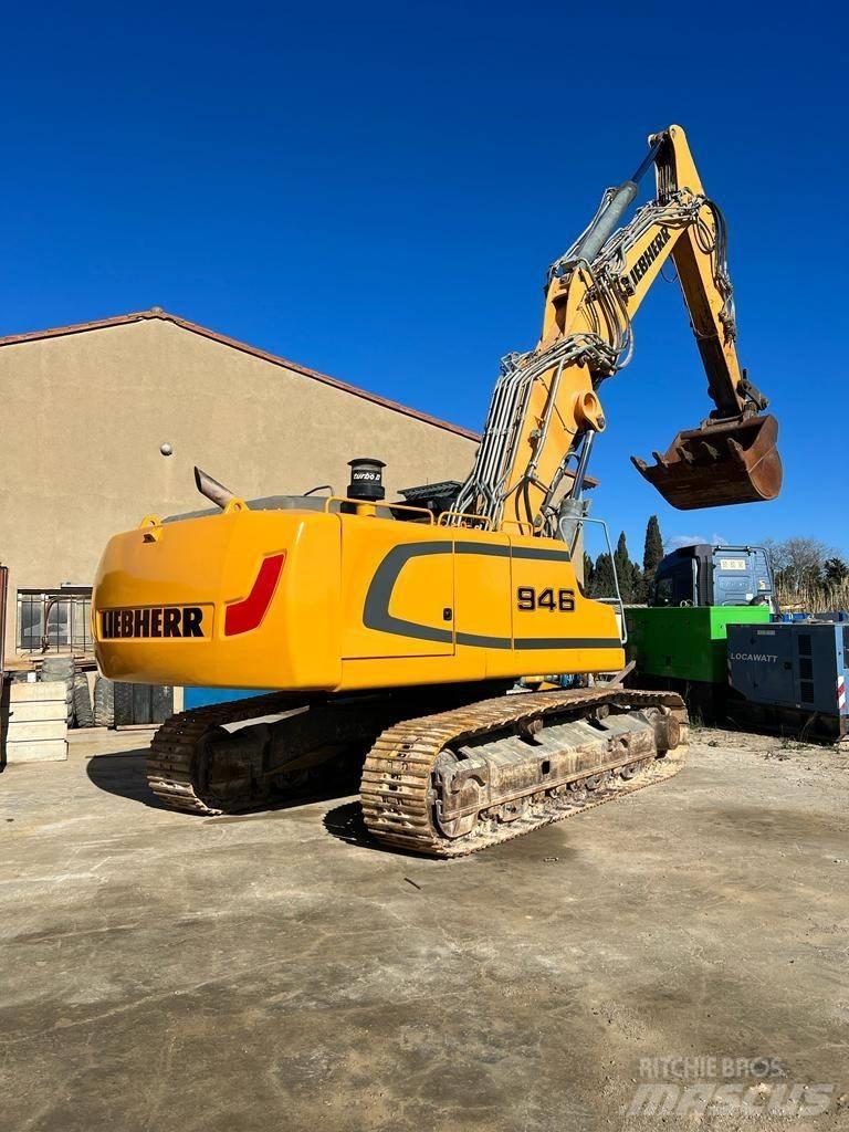 Liebherr R 946 LC Roomikekskavaatorid