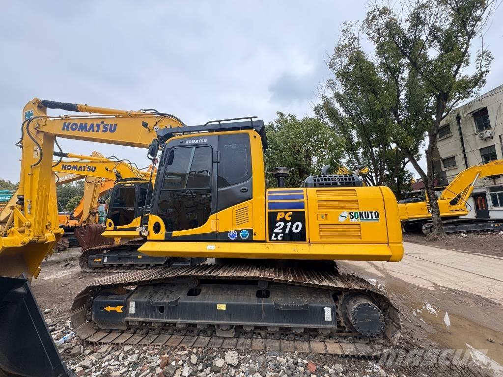 Komatsu PC 210 LC Roomikekskavaatorid