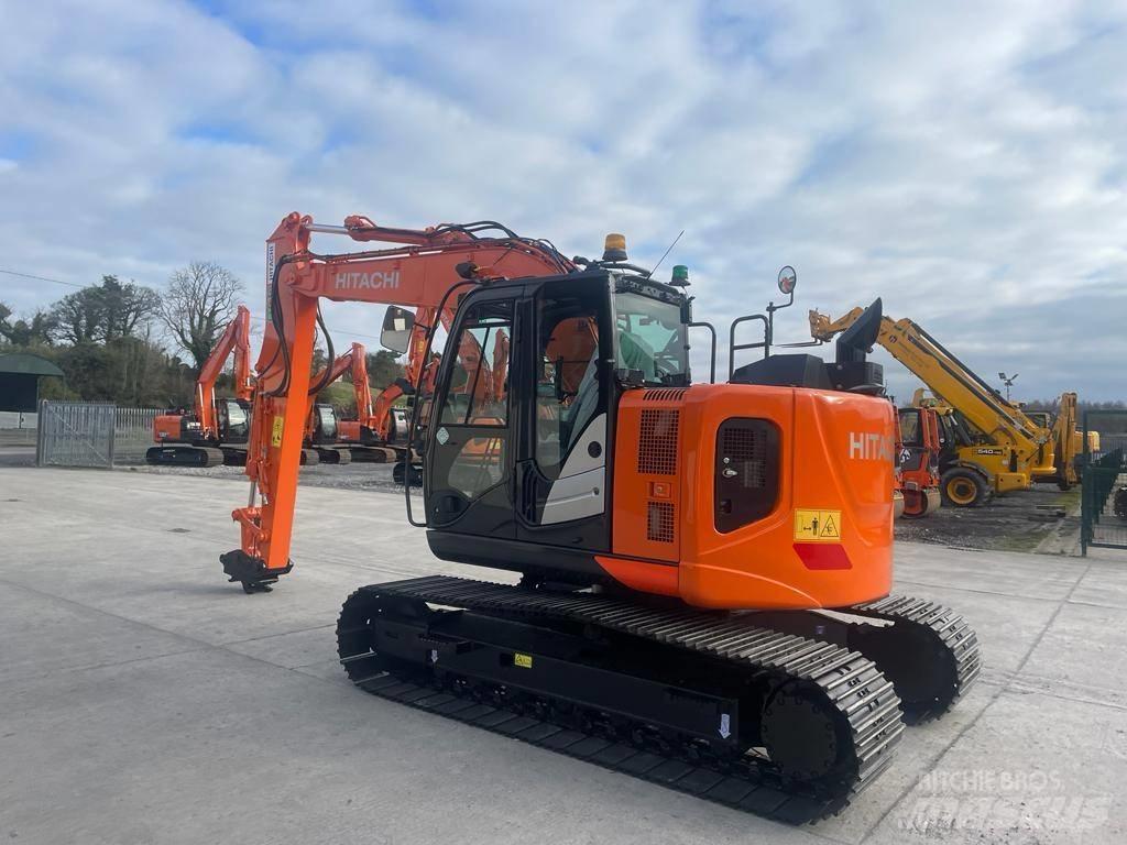 Hitachi ZX 135 US-6 Roomikekskavaatorid