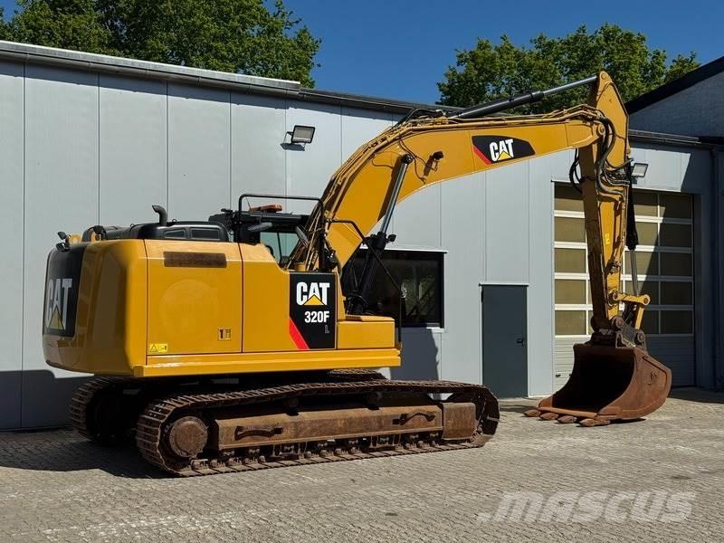CAT 320 FL Roomikekskavaatorid