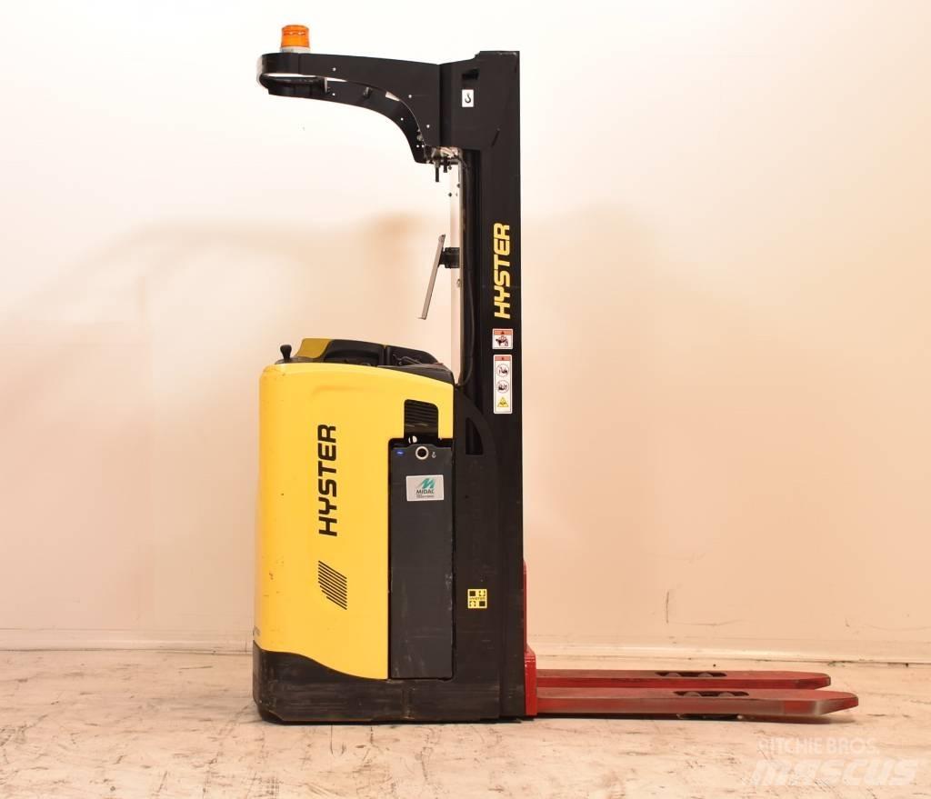 Hyster RS1.6-24 Platvormiga virnastajad